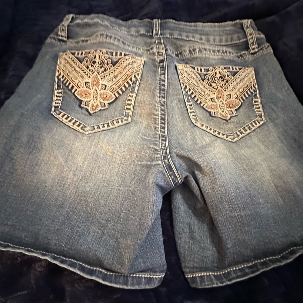 Jean shorts - Picture 2 of 2